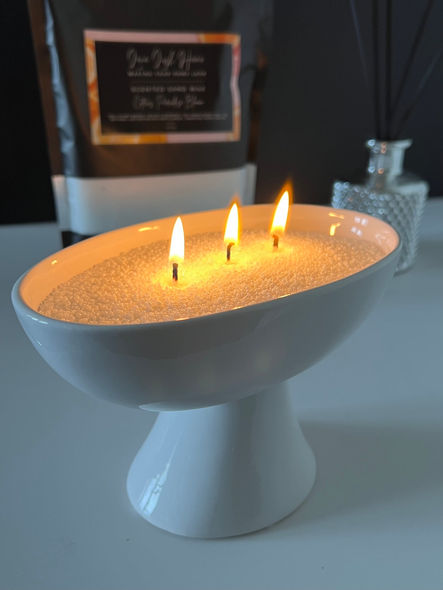 Citrus Paradise Bloom - Scented Candle Sand + 30 Wicks